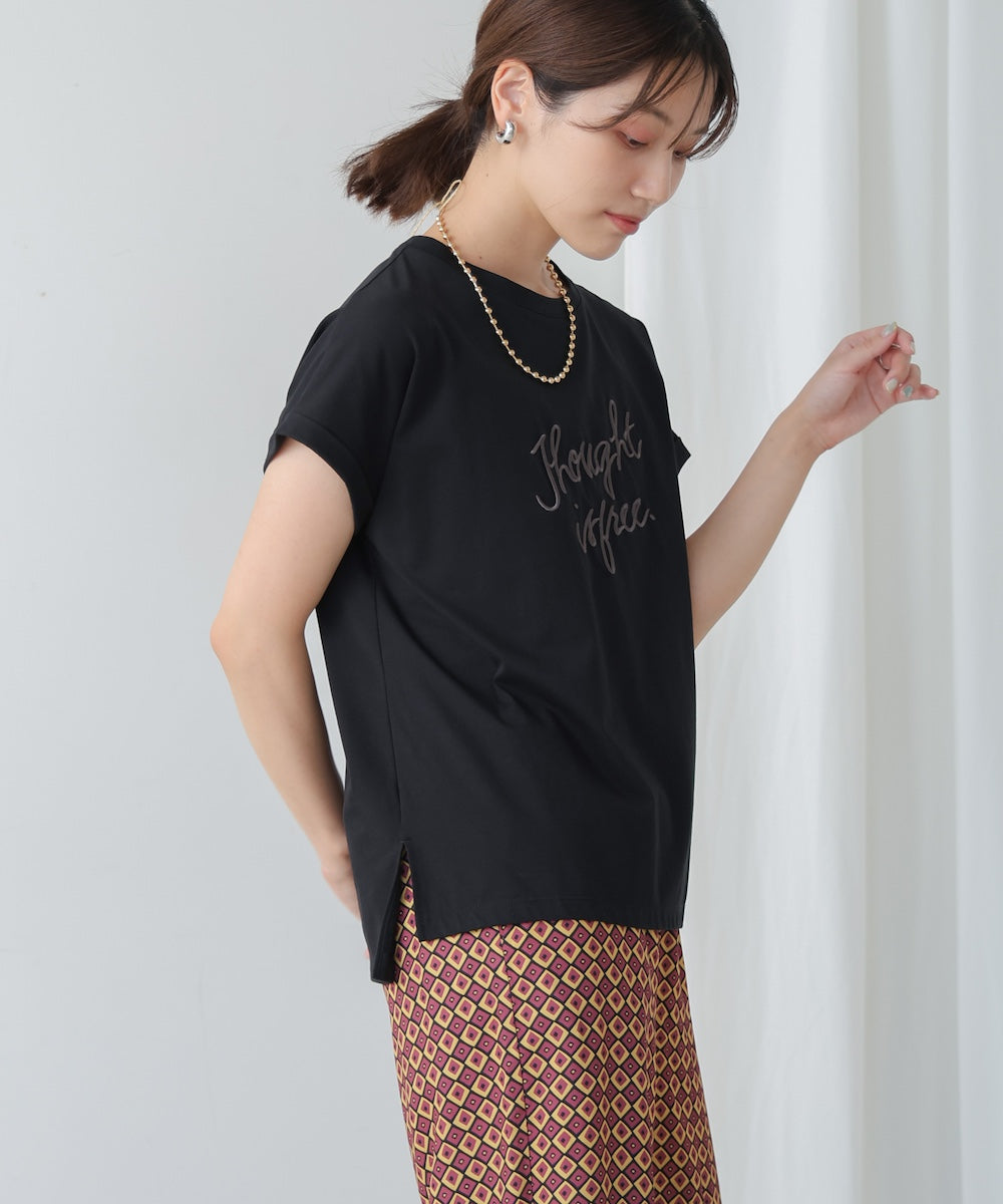 【着回しセット】ロゴTシャツ＋カラーパンツ＋ネックレス