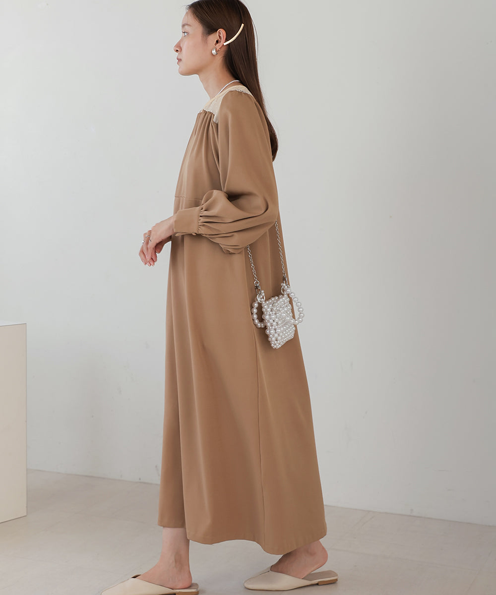 BACK RIBBON VOLUME SLEEVE ONEPIECE