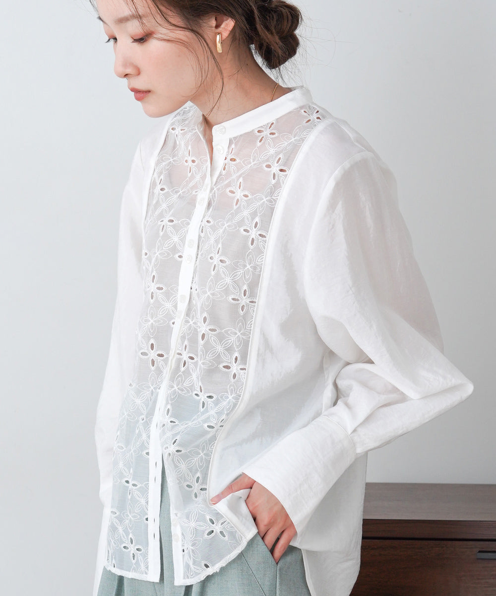 FRONT EMBROIDERY LACE BLOUSE