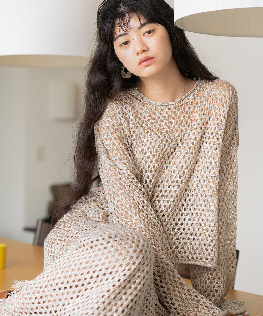 SEQUINED MESH KNIT