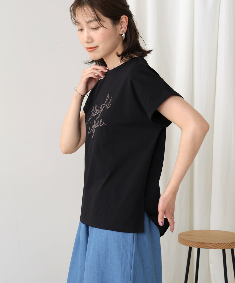 刺繍ロゴTシャツ