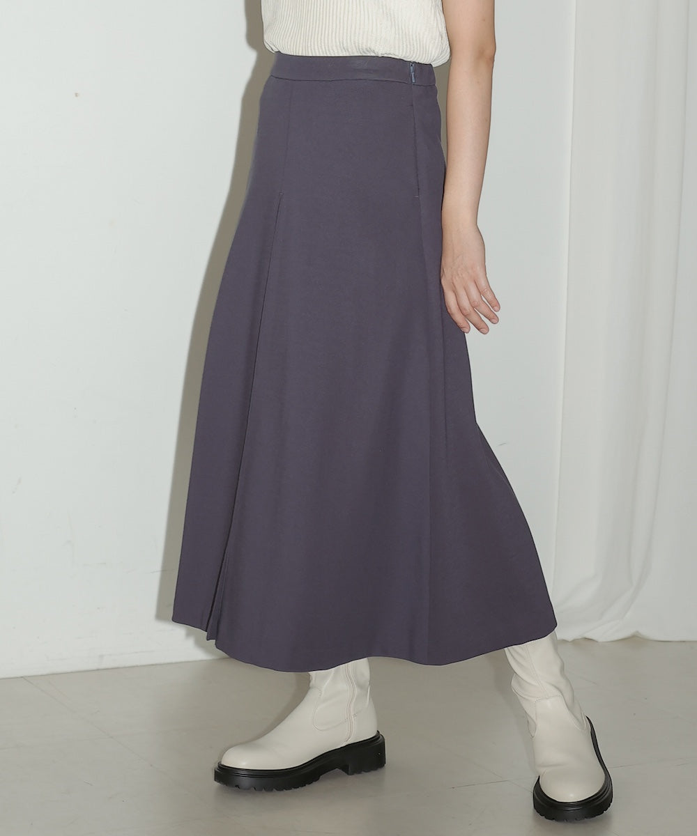 CENTER PRESS SKIRT