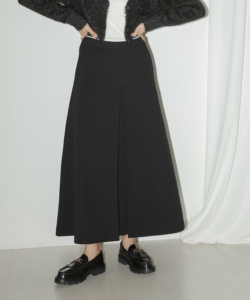 CENTER PRESS SKIRT